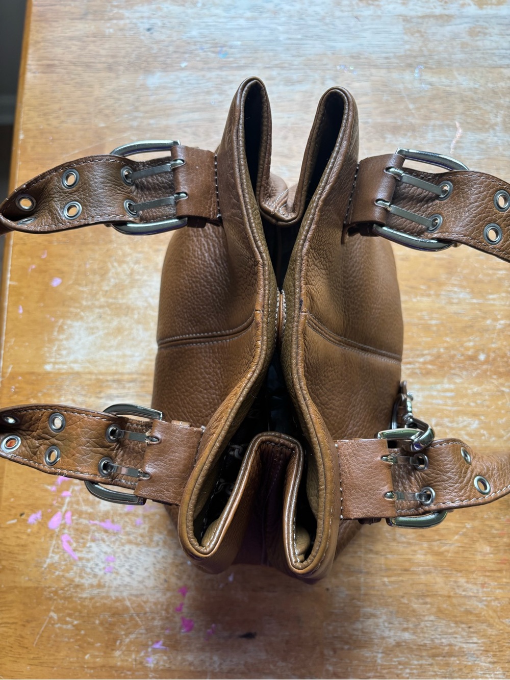 Tignanello Y2K Vintage Brown Leather Shoulder Bag with Buckle Hardware - Picture 6 of 10